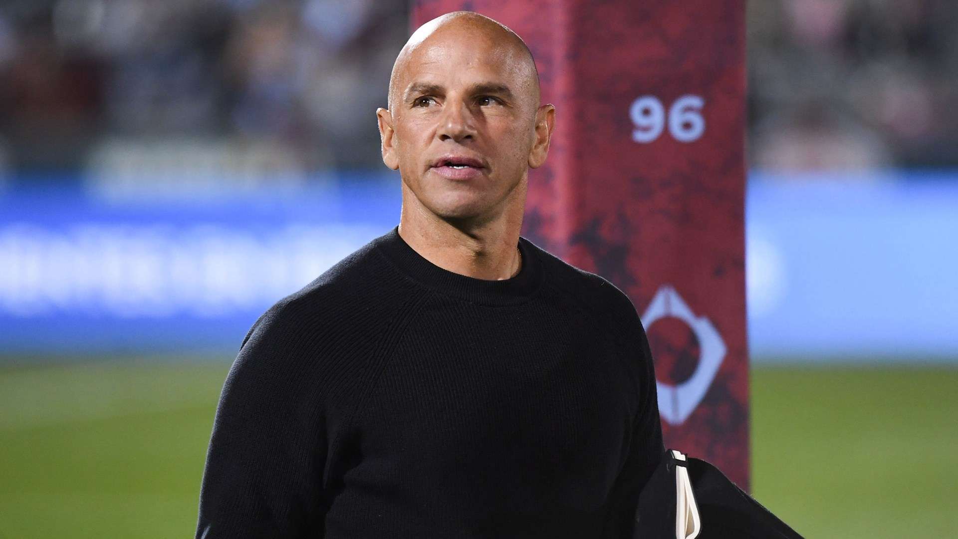 進行陣容調 進行陣容調