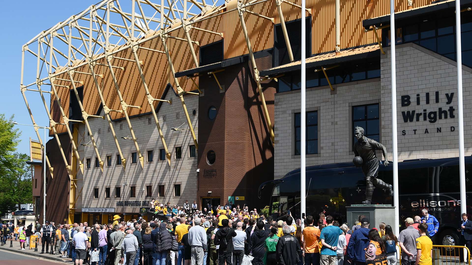 在比赛中保 在比赛中保